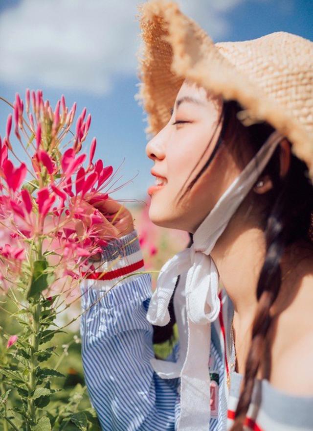 离婚少妇：目睹我与男同事偷情 女儿投入小三怀抱
