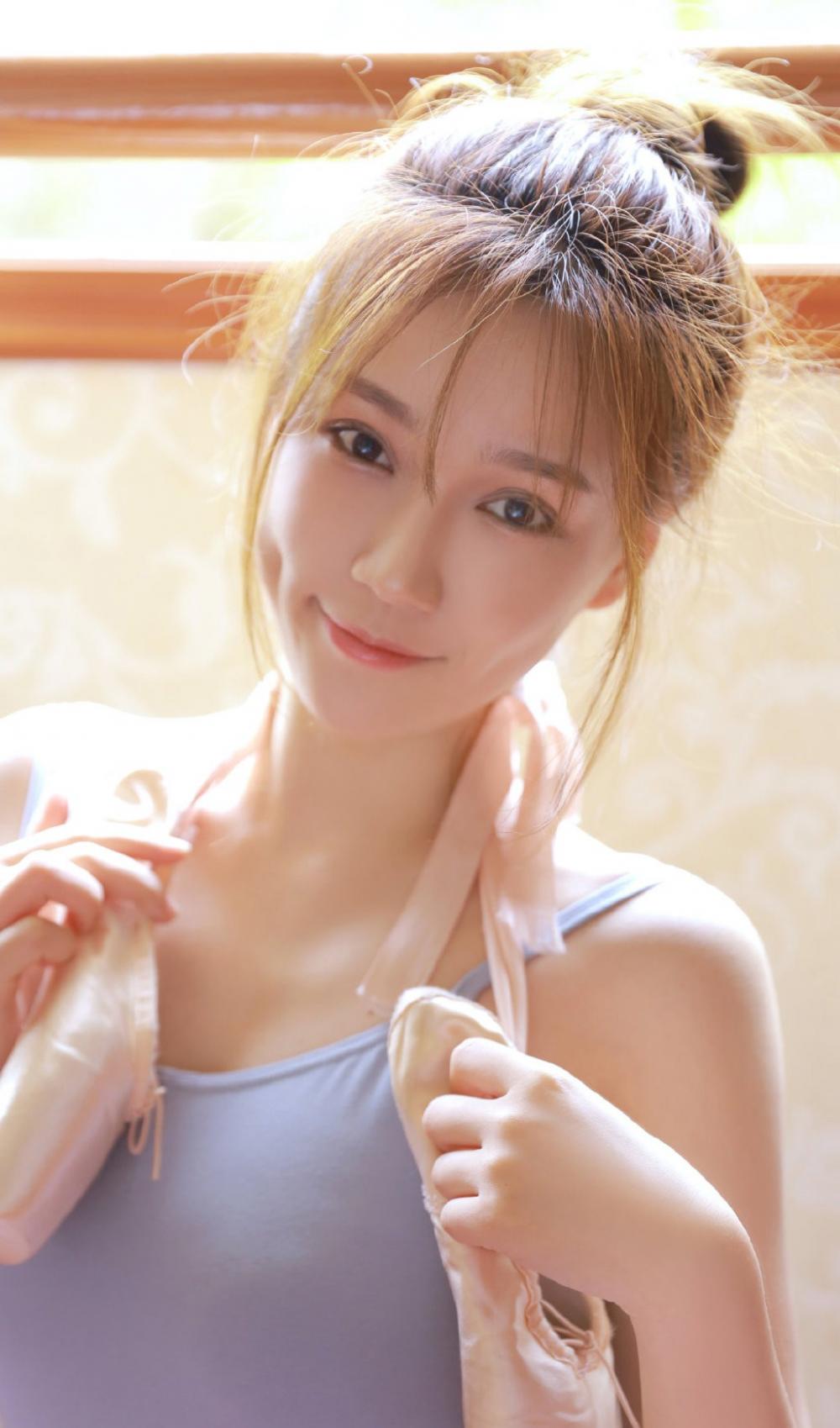 美女裤头里的东东 和尚庙里的女人免费 男主是和尚的禁欲小说