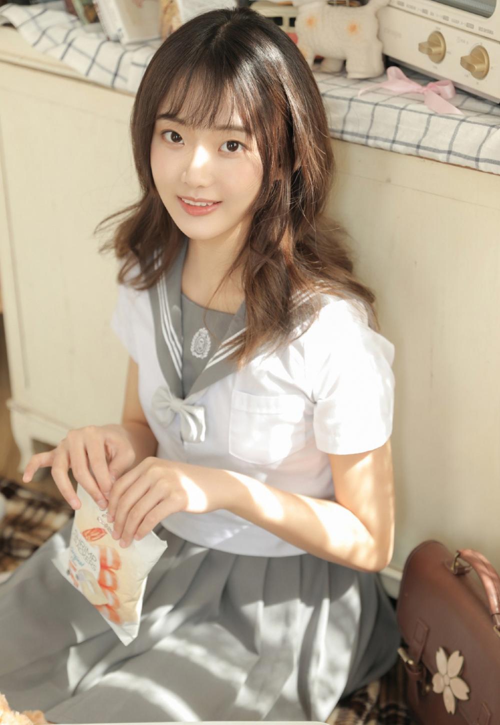 新婚之夜，婆婆钻进了我们的被窝