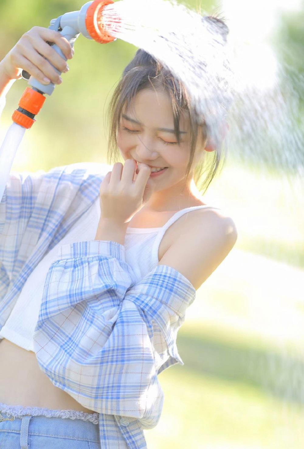 口述：和性感女老师一夜情 我后悔了