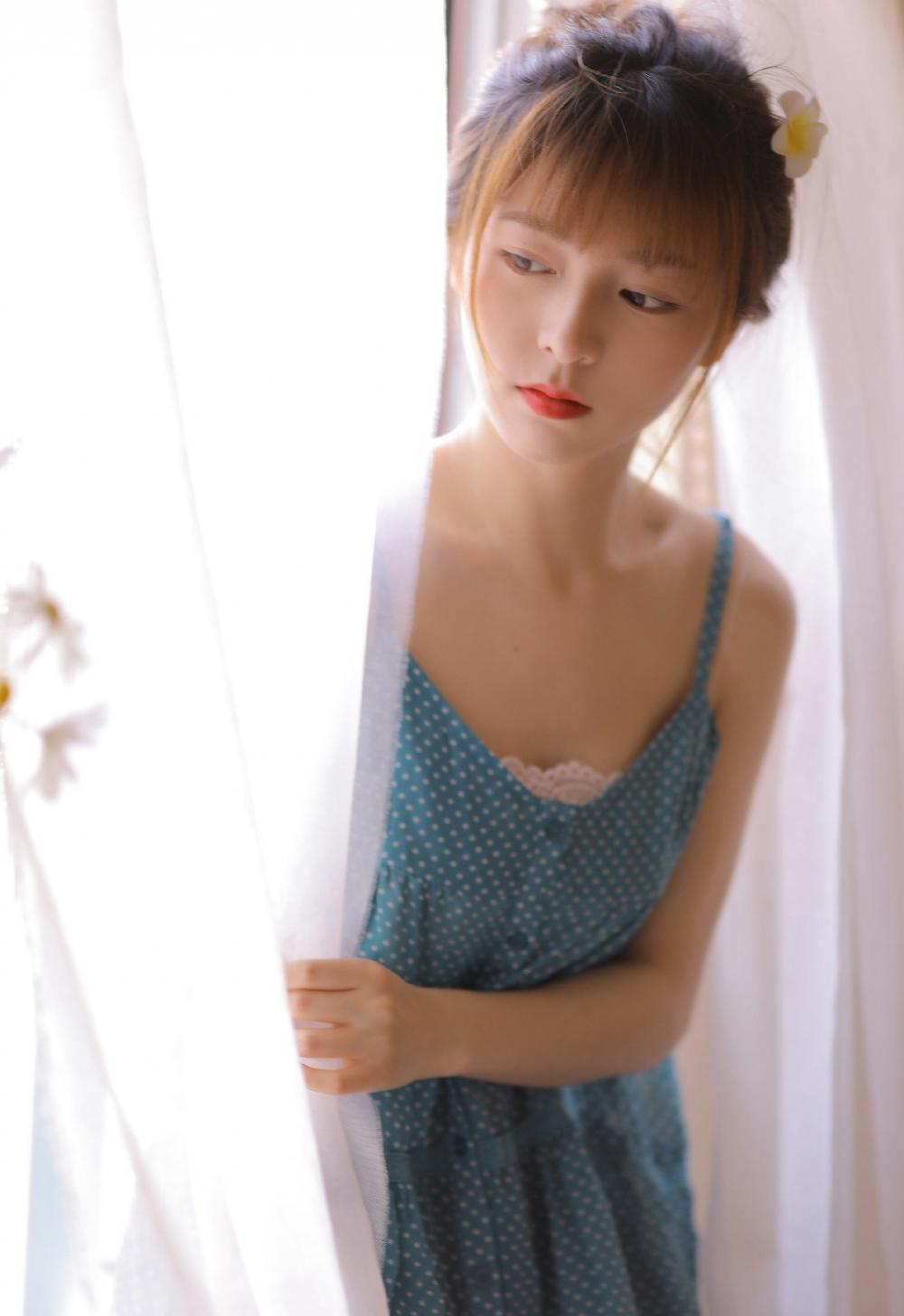 男人口述，与一个女骗子的激情性爱。