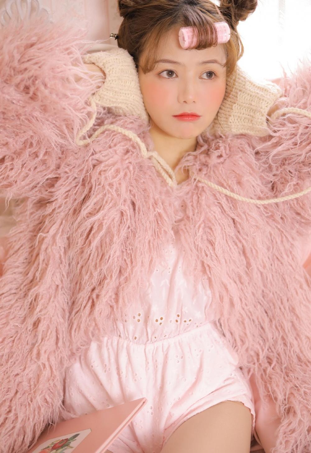 分手两年多的前男友怎么聊天？