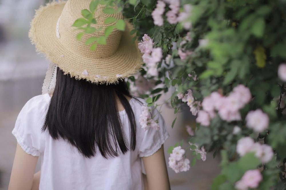装小三邀老公偷情害怕他上钩