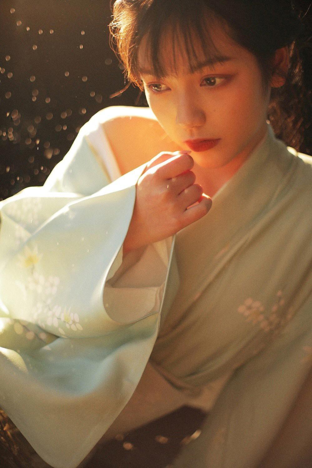 男女粗壮大棒子 新娘跪趴承受粗大撞击花医