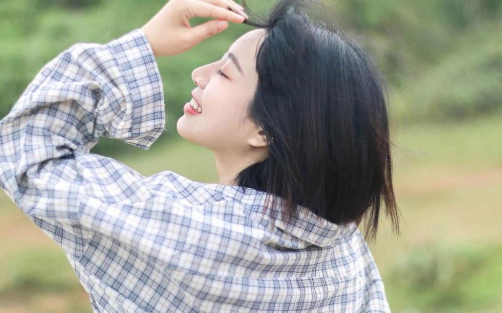 订婚前约了个熟妇女不让戴套,做的一点都不舒服