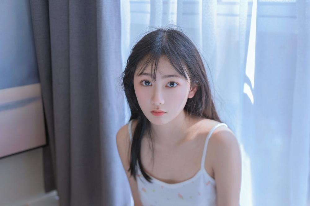 老婆的情夫居然发短信给我 ：她是个好女人，请原谅她