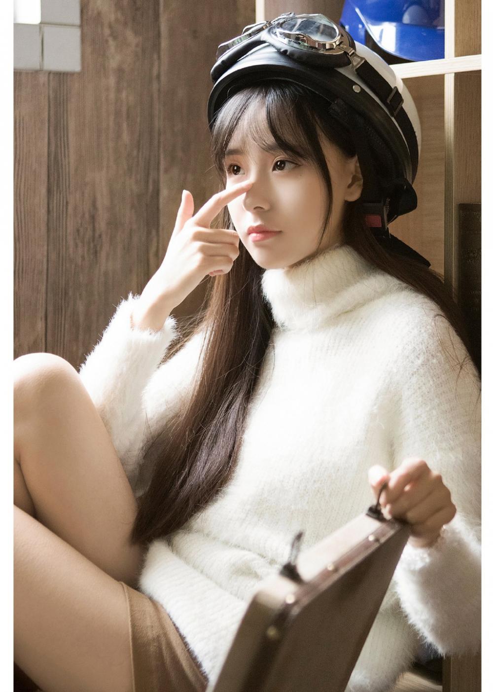 我与银行漂亮的女同事上司的暧昧性事(58)