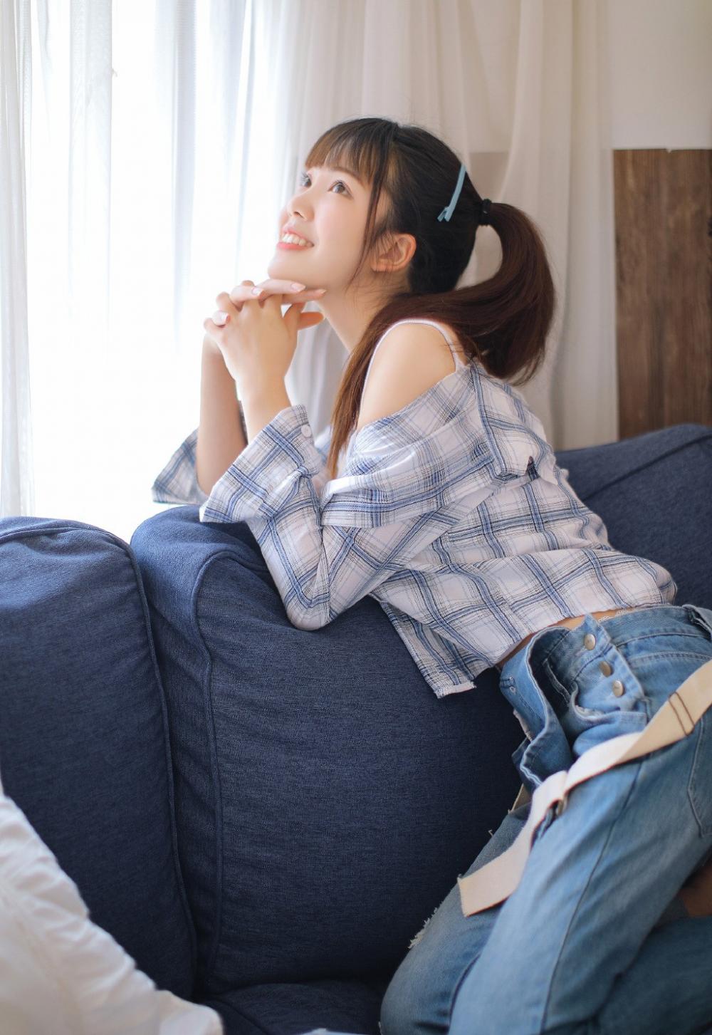 男人的坐姿透露出他的潜质