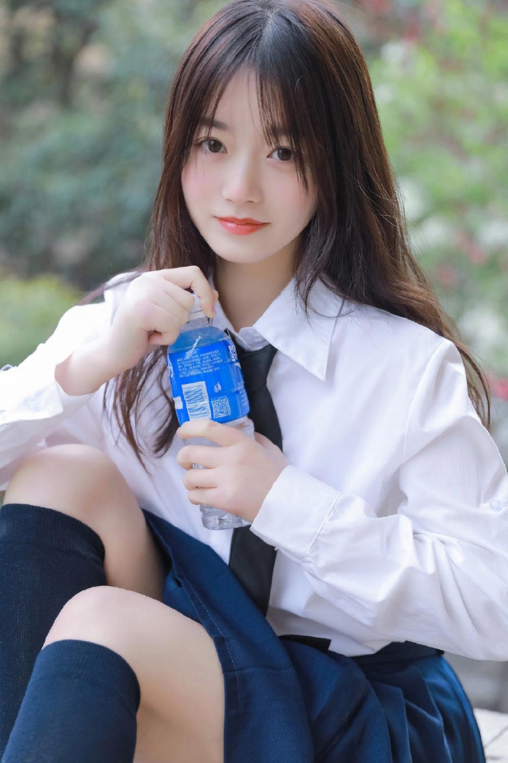 两性生活技巧:怎样用手让女友达到潮 图解让女人疯狂的手指技巧