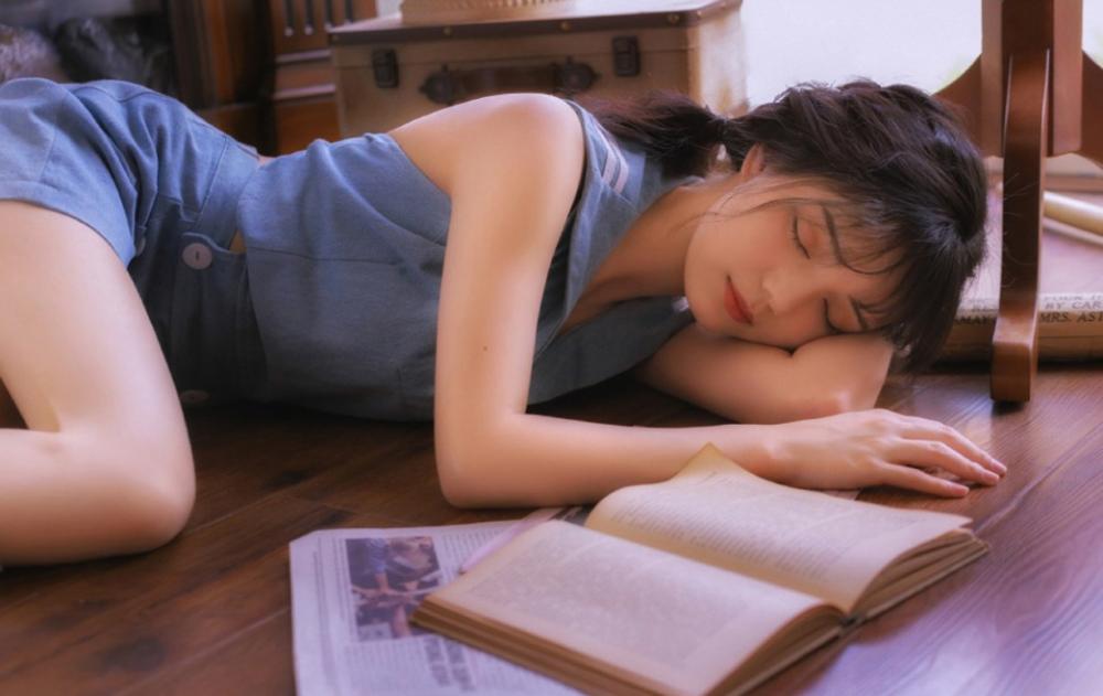 代孕妈妈:女大学生的情感纪实