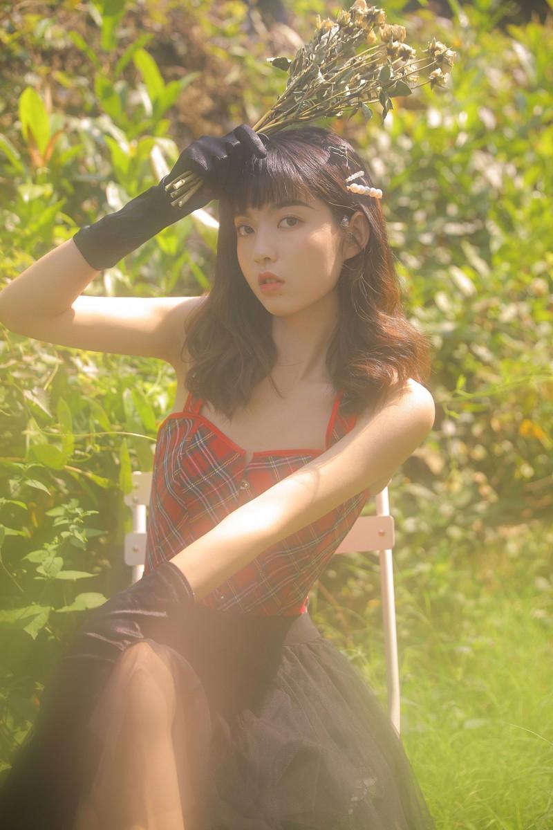 缺陷美人 尹希蓉撒娇的讨饶,可是却没有移动身子分毫(1)