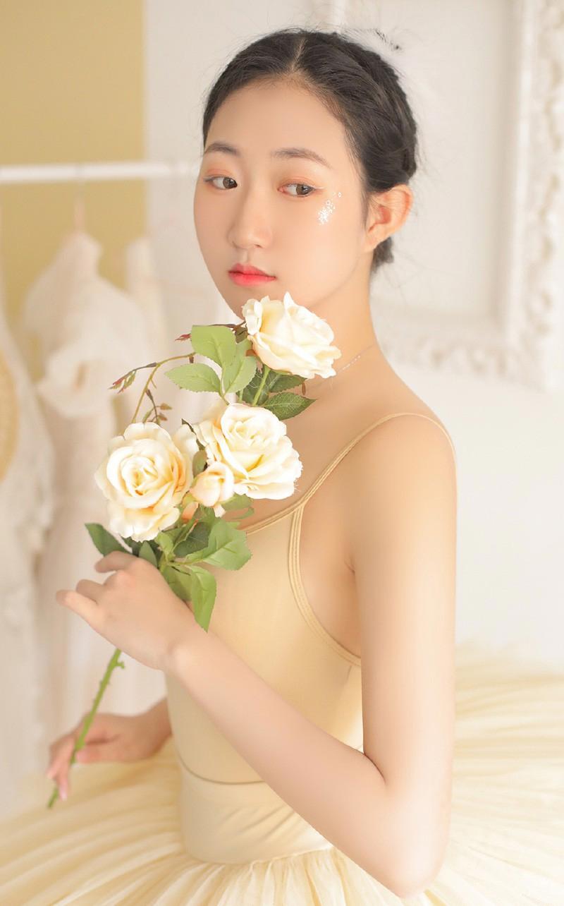 无遮挡郑媛媛不照雅 图文直播女友开房贴吧 和朋友母亲的一段情