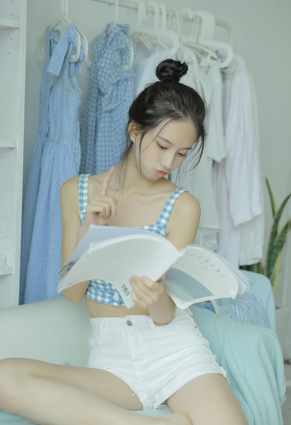 我被女同桌求爱包养，当宝贝疼儿子爱