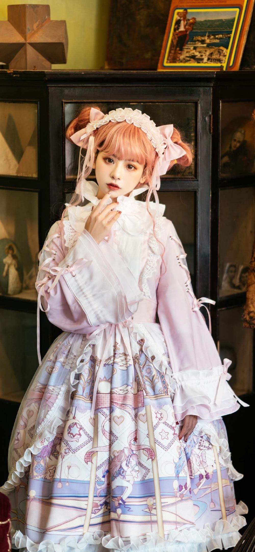 我们十七岁很疯狂 绝品的贵妇在我胯下水蛇般摆动着身体