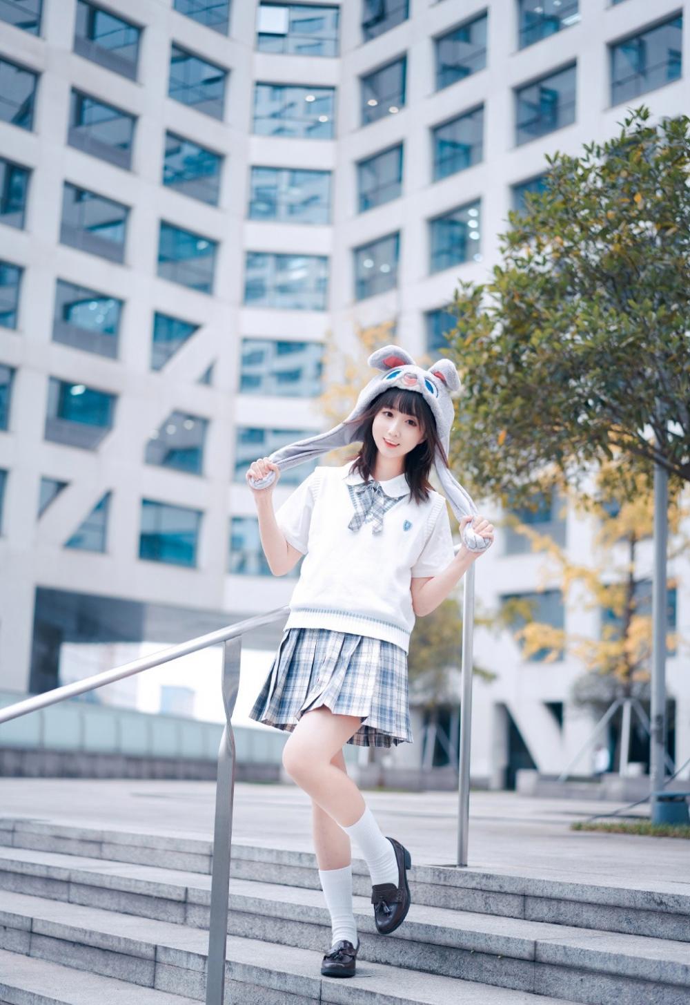 我被儿子弄了一夜 母亲没有拒绝我 那一次姐姐没有拒绝我