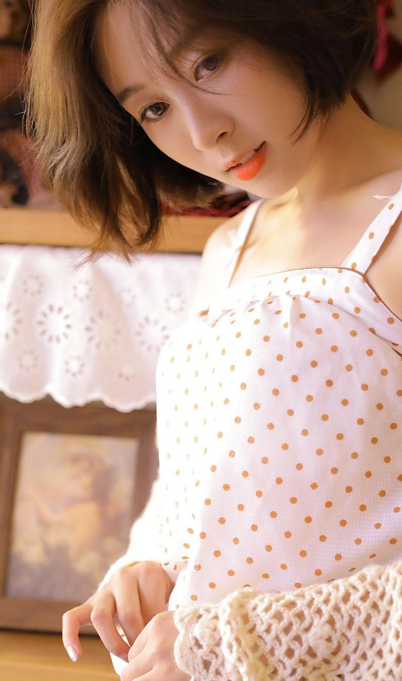 在家里和妈妈误打误撞发现真相 原来爸爸真的外面有人了