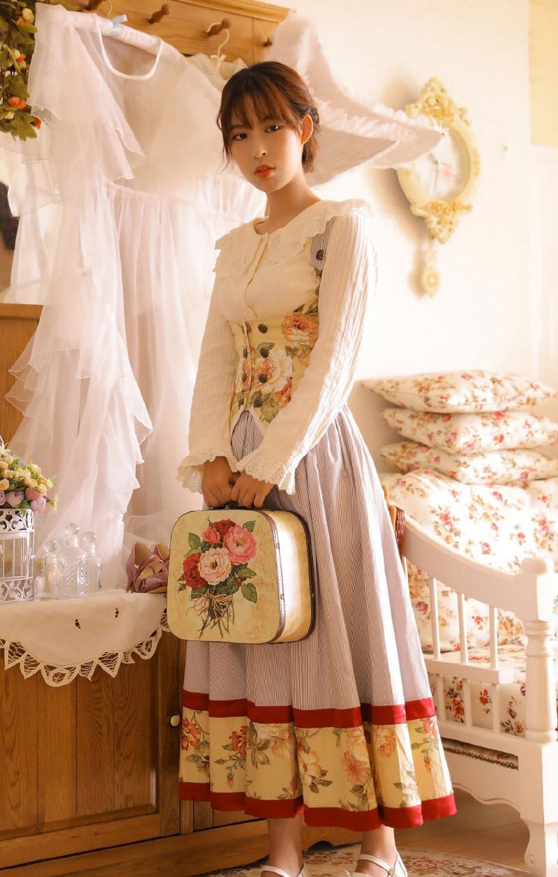 我陷入与母亲的乱伦中不能自拔