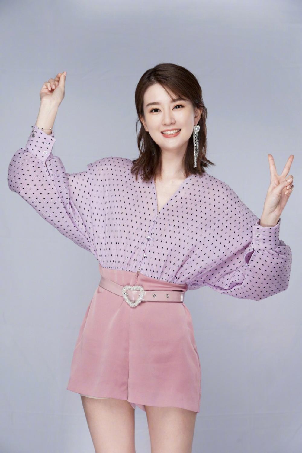 男友傍富姐 把我逼成女强人