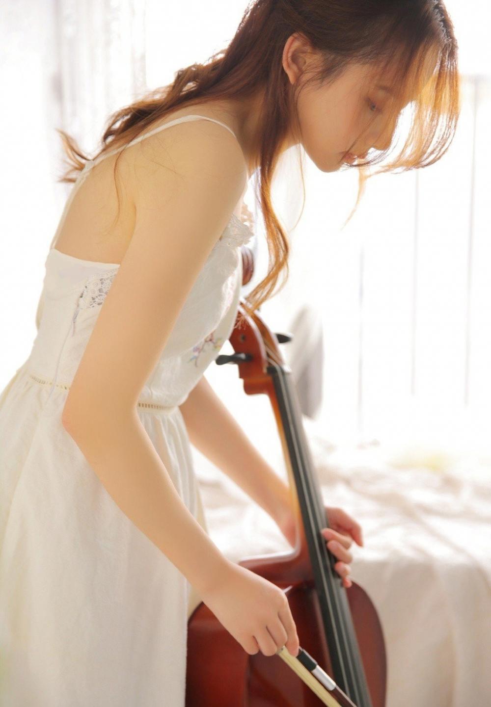 社会是现实的，现实又太过于残酷