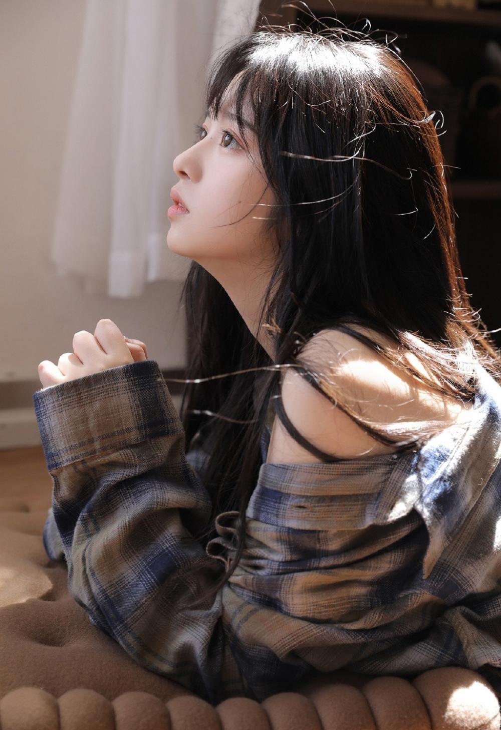 午夜情深深 楼道里我与女网友扒衣厮缠到天明