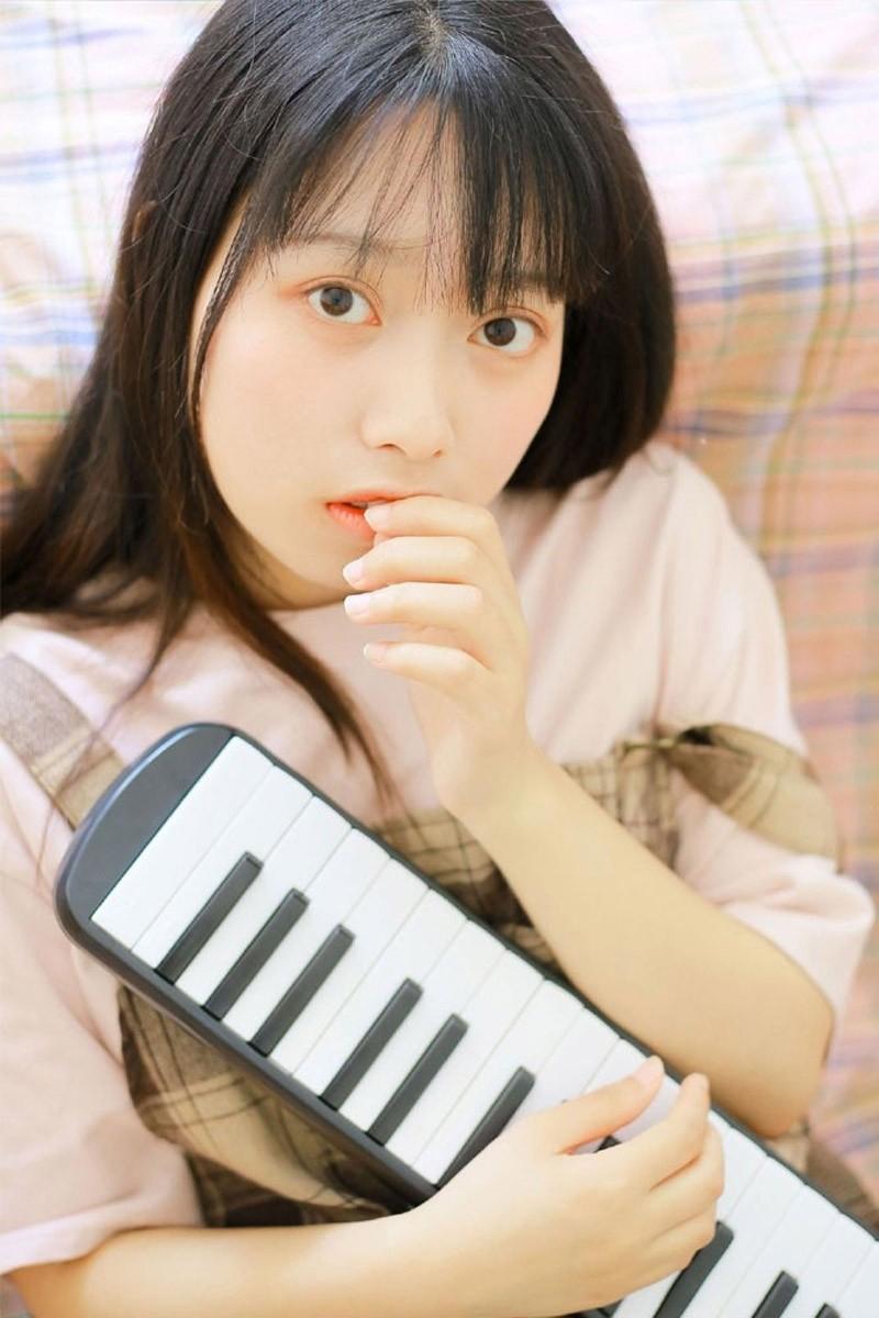 苏紫紫无遮盖图片 苏紫紫全婐劈叉图片 苏紫紫个人资料介绍