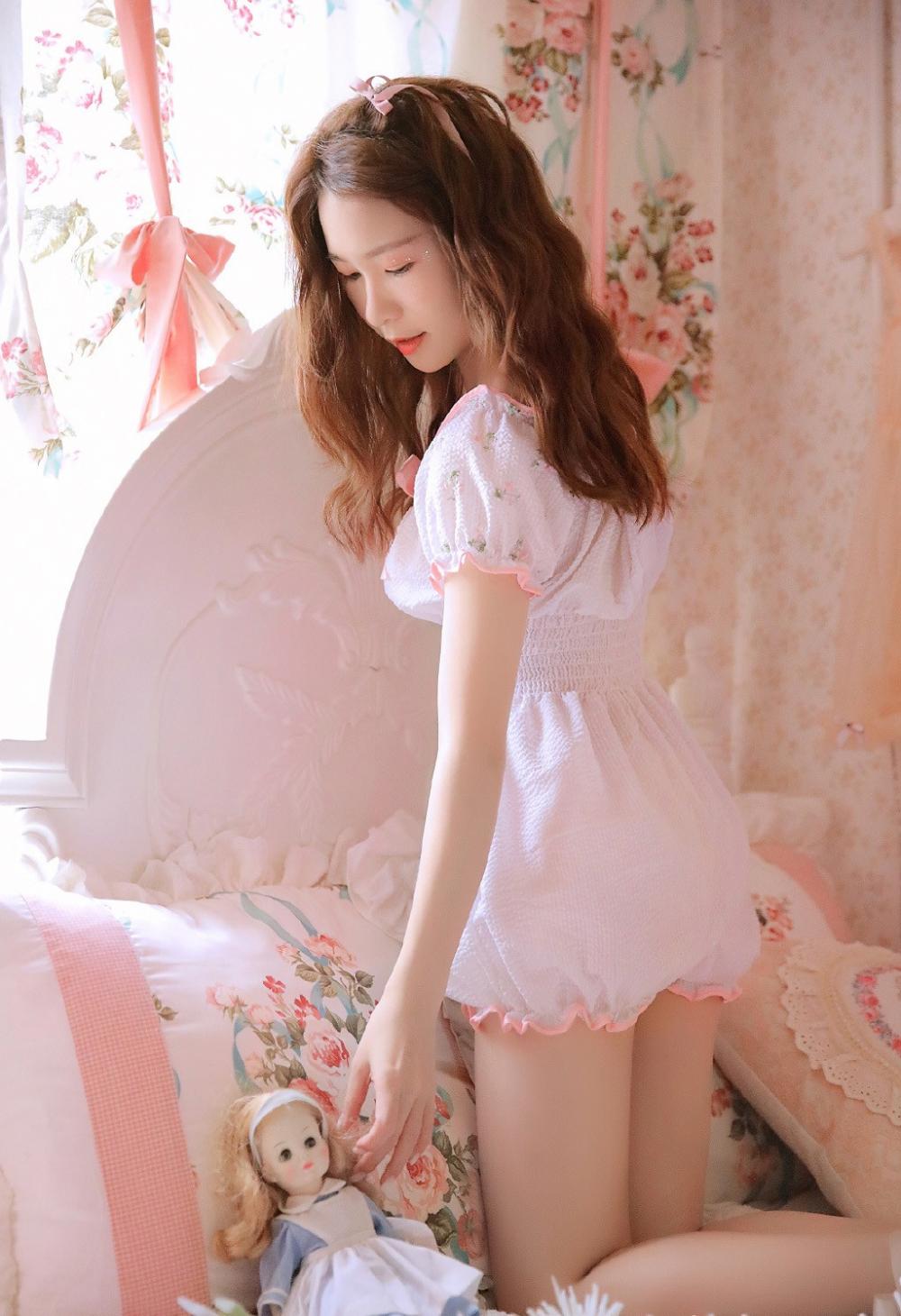 愿得一人心，白首不相离