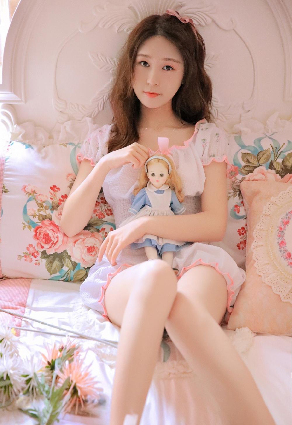父子换老婆寻刺激小说 土豪父子共享一妻 第一次换老婆很刺激
