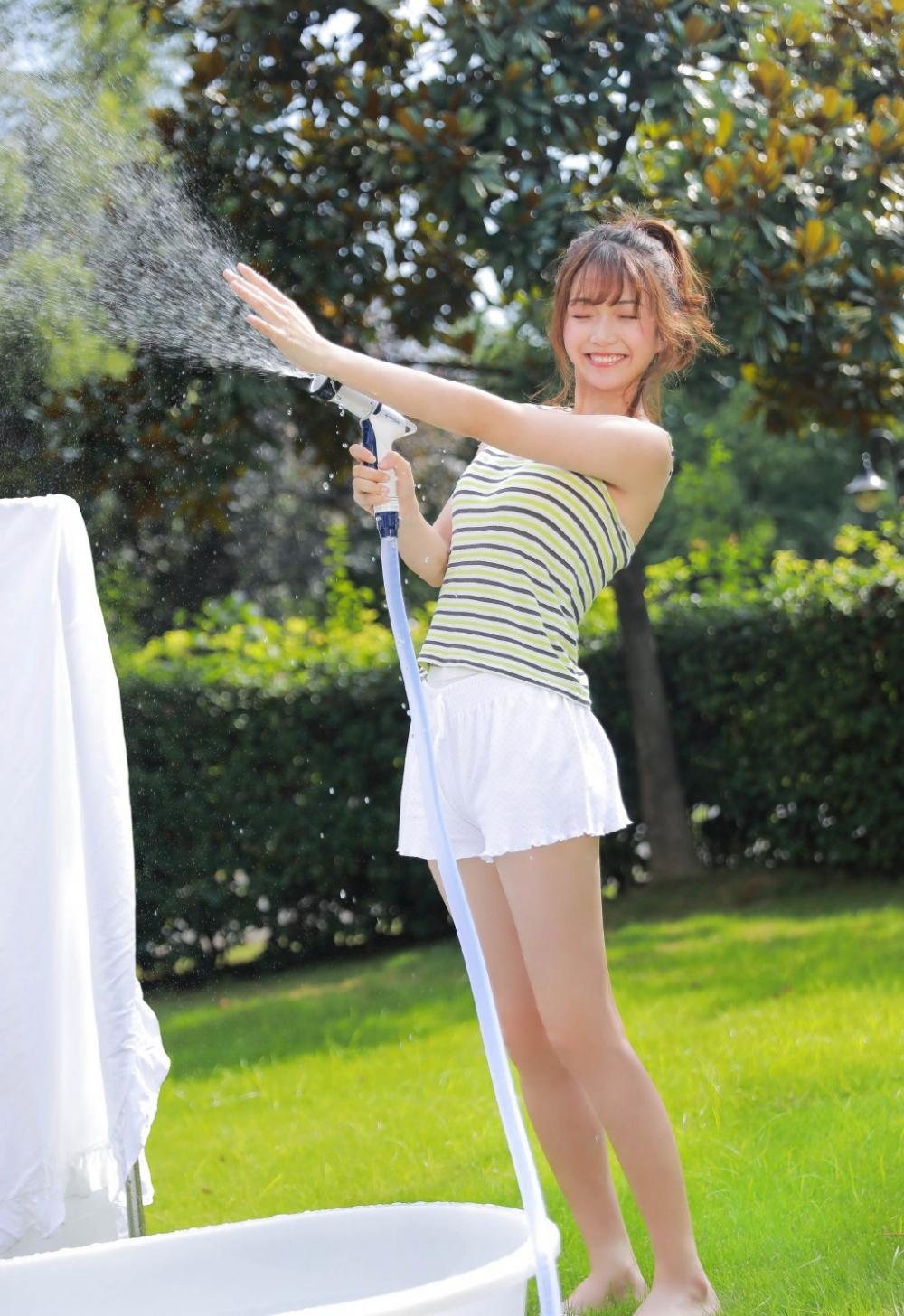 男友居然把我和前女友一起带回了家