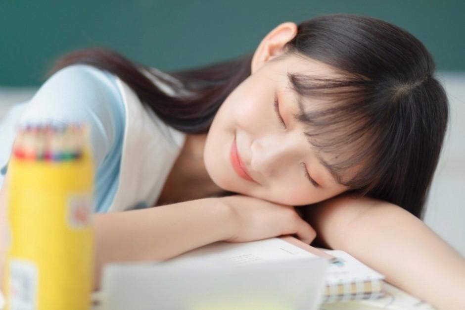 陈二狗的妖孽人生 平胸就没有真爱吗