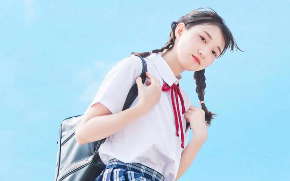嫌我嫩帅男友勾引人妻上床