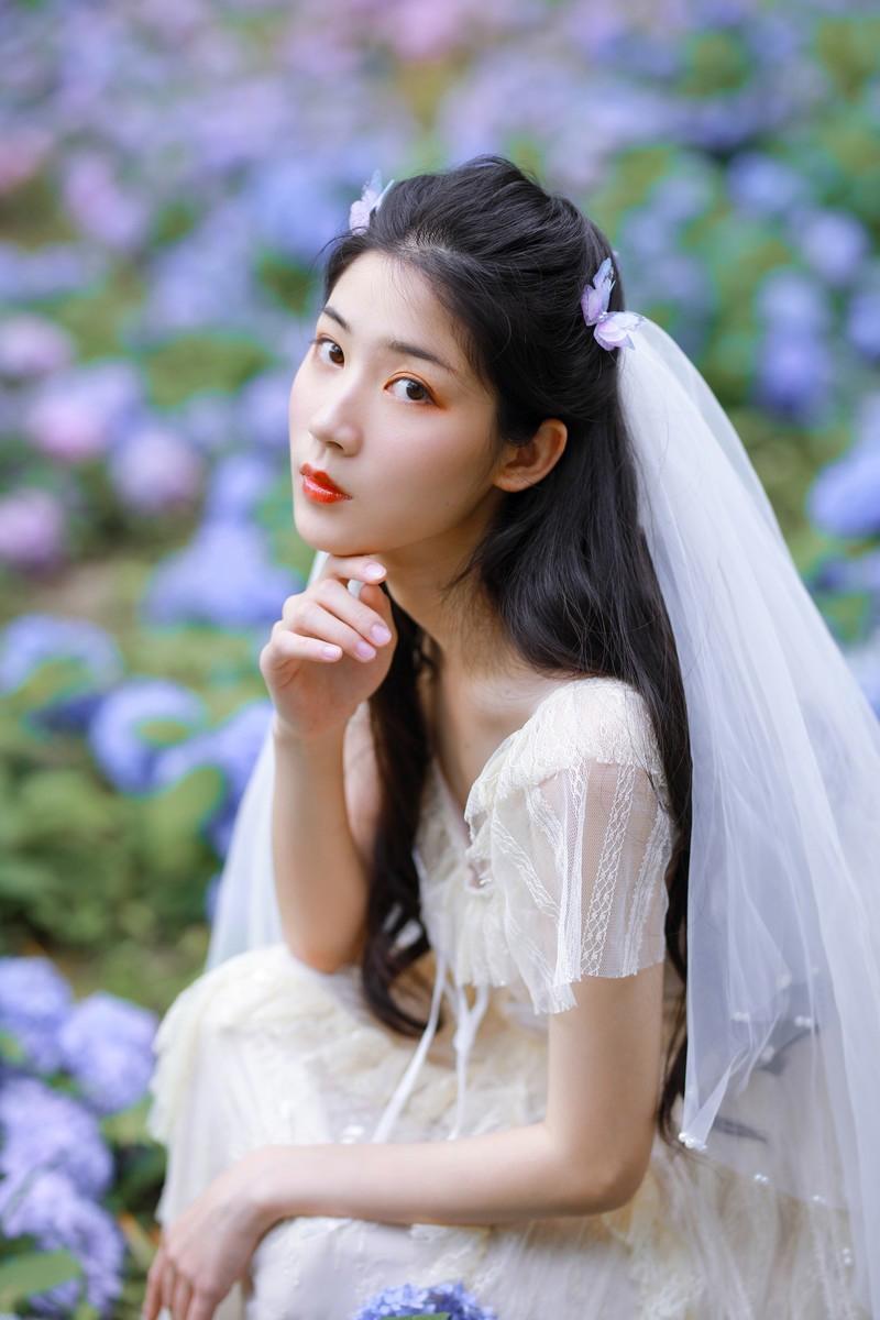 男子与女友闺蜜视频 骑女友闺蜜 老公太小不如前男友