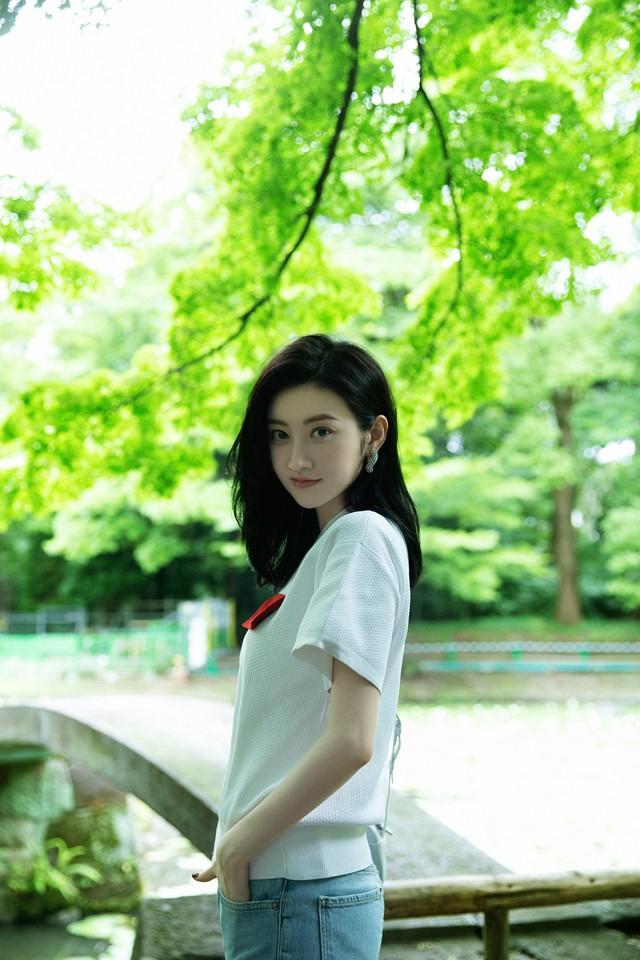 被故事选中，没资格懵懂。