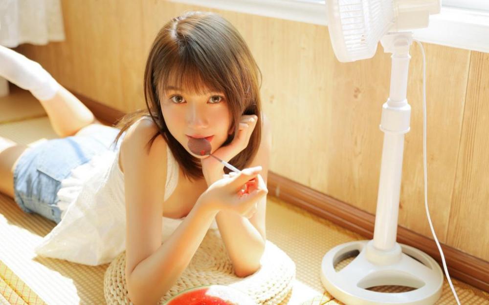 婚前初夜 他居然将我眼遮起来让他哥们凌辱我