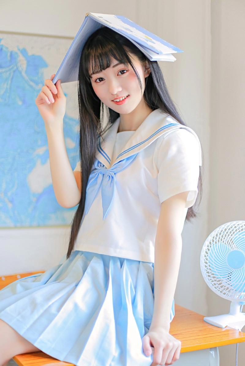 30条经典人生感悟：人生就像夏天的天气，瞬息万变。