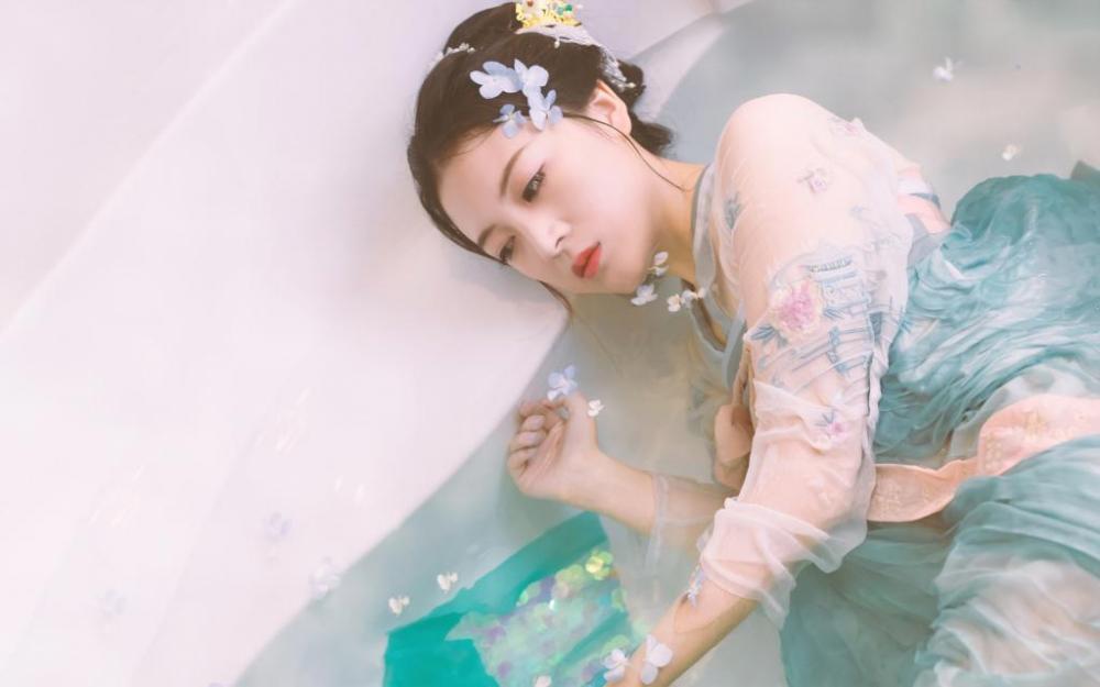 销魂的呻吟背后：那一场华丽的阴谋