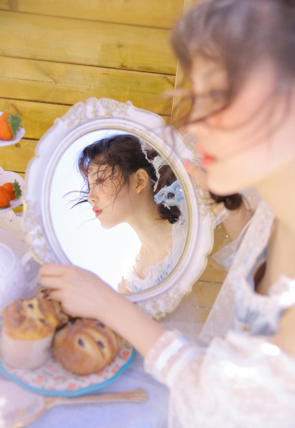 性感又浪荡的姐妹花 我们的关係只是建立在性爱上