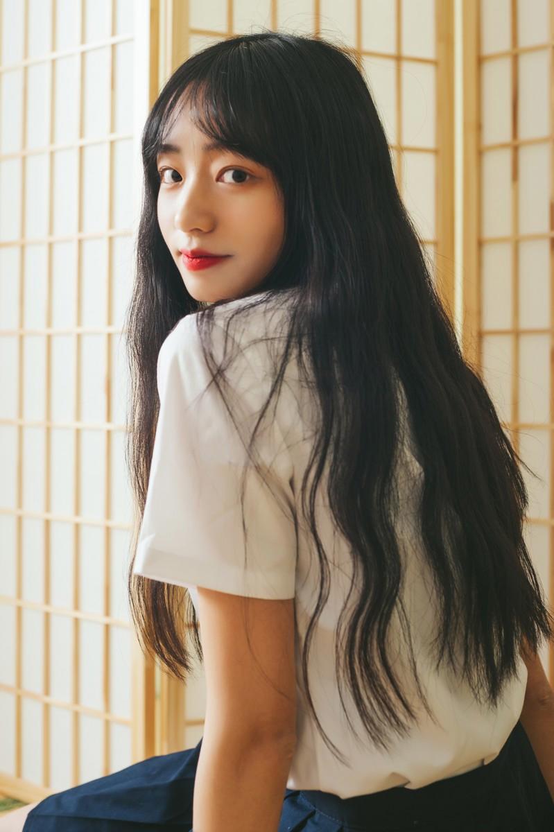 爸爸在外面找女人，奶奶炫耀是自己儿子有魅力