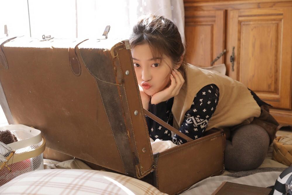 老婆坐月子月嫂陪我女儿睡 半夜起床发现她偷喝婴儿奶粉