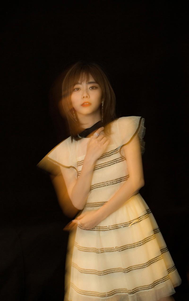 李菲儿杨颖对骂怎么回事 互争黄教主正妻大战小三当场开撕