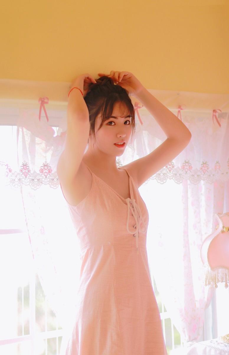 娶不到老婆他竟把他妈给打了 这大概就是报应吧