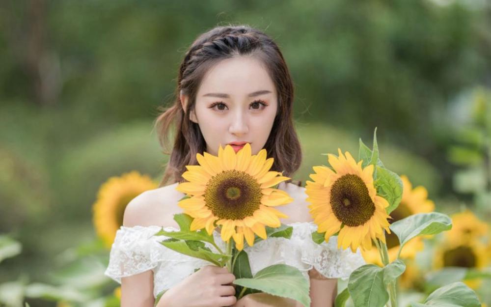 夜遇招魂女_灵异故事