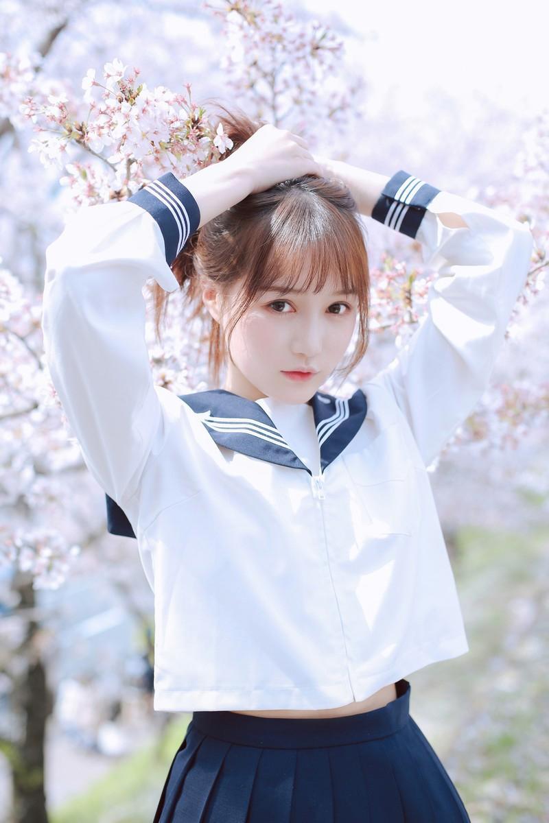 女人：嫁给爱情还是主义？
