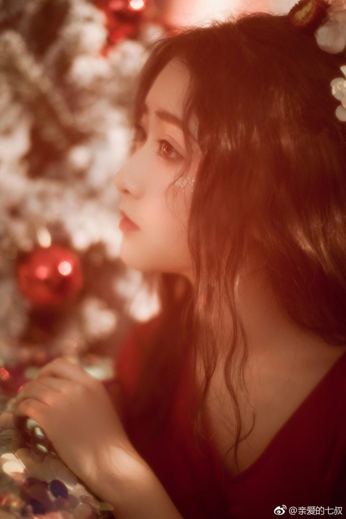 邻居人气少妇举办派对 结果老公的秘密被揭穿