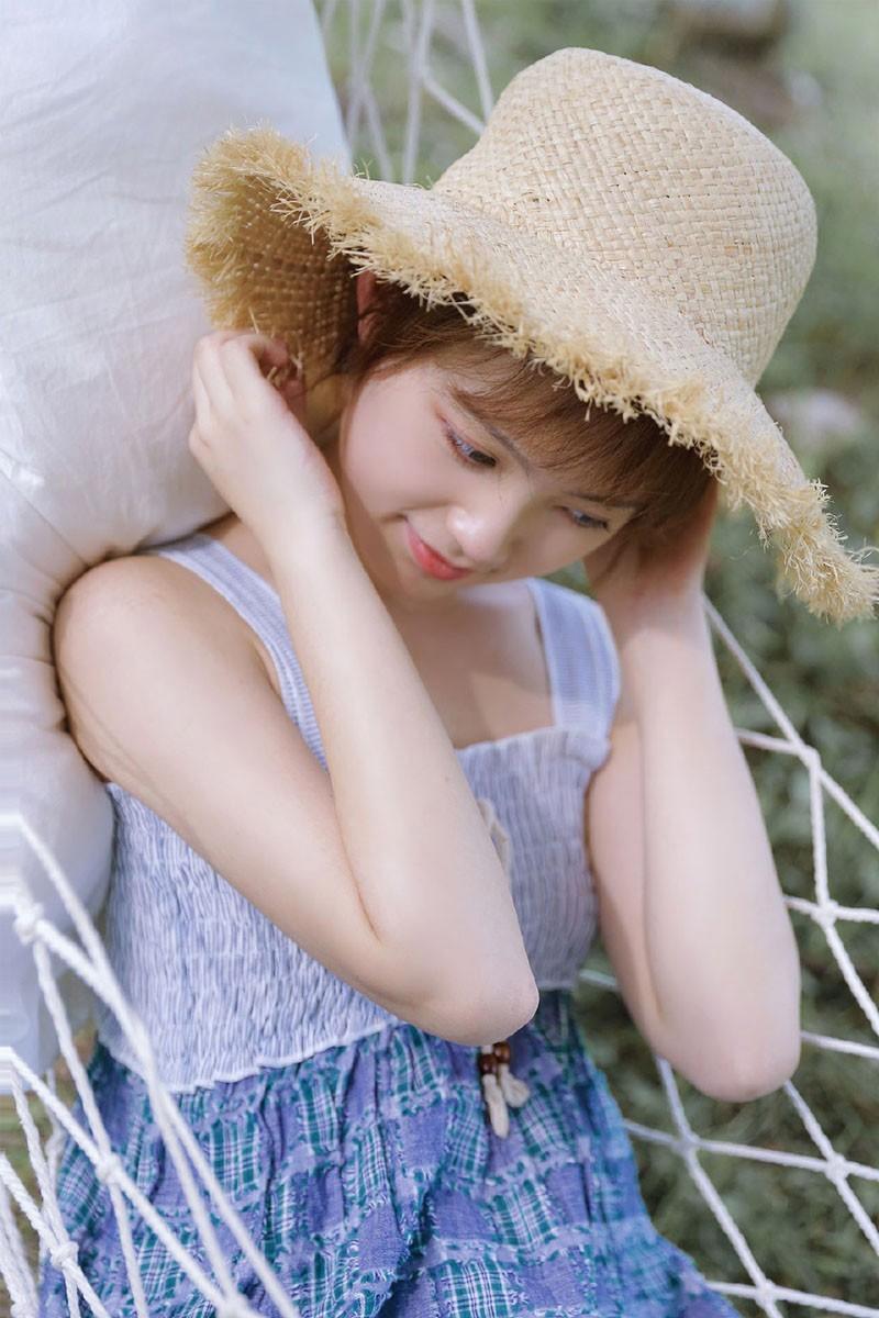 隔壁少妇叫我去她家 这少妇太猛了13p 我和少妇去她家