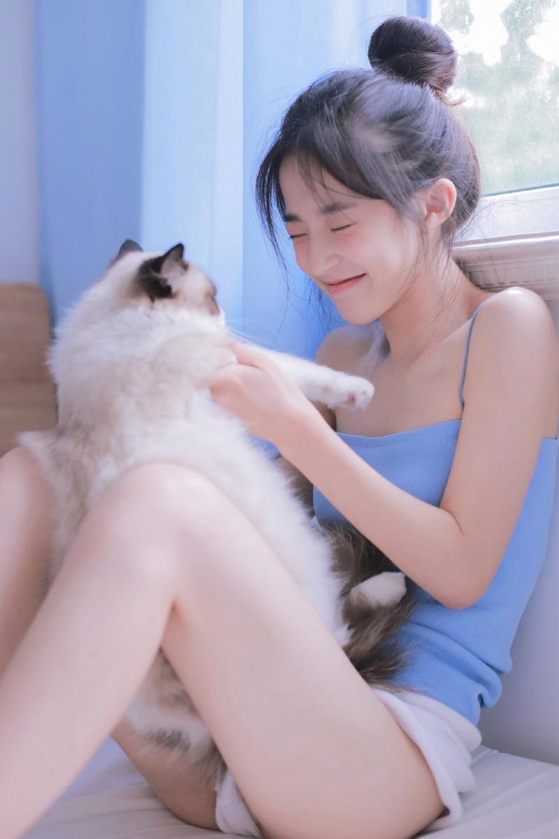 刀尖上舔蜜糖 轮轩一女多男小说