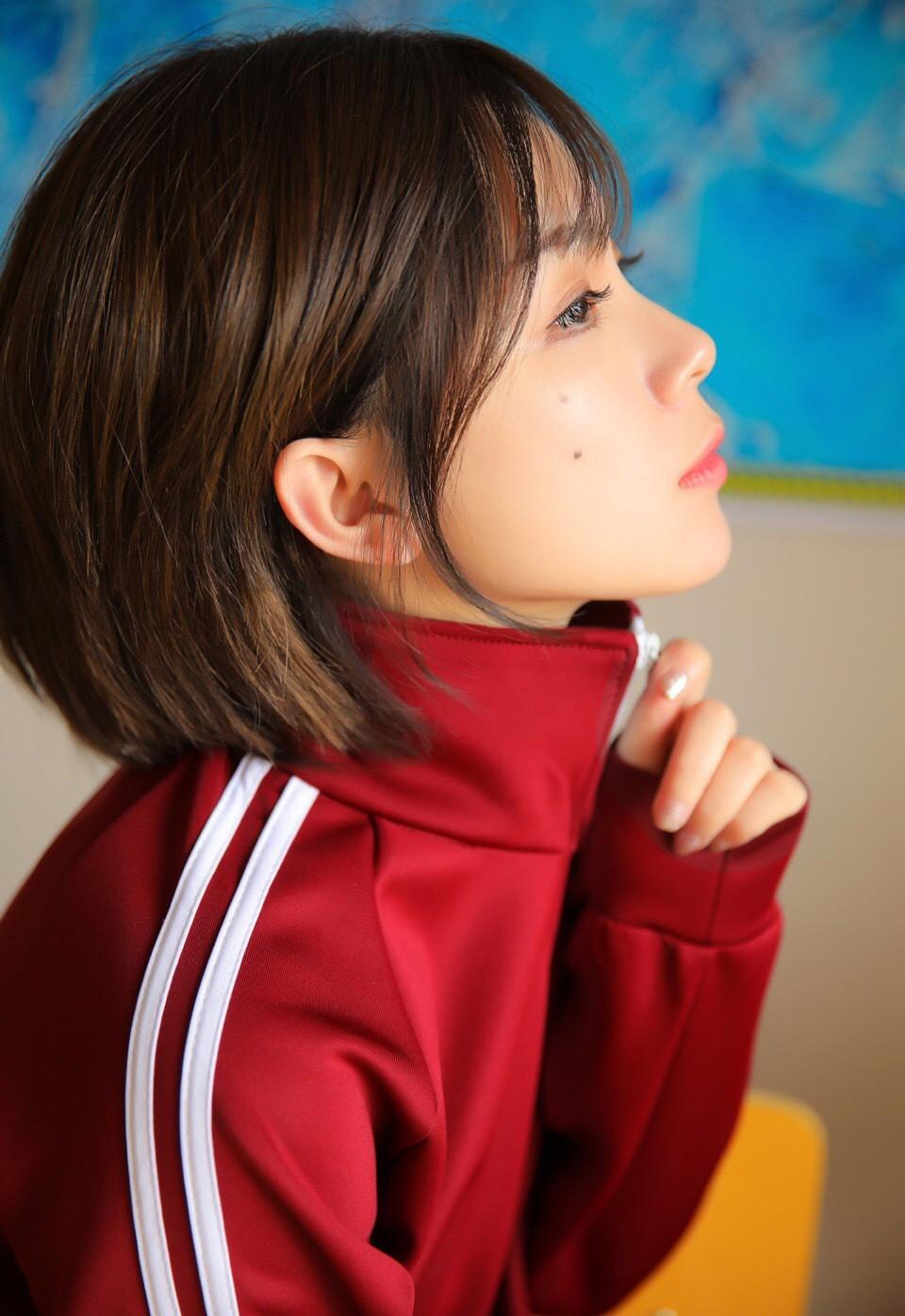 我的医武兵王老师 风流老师手把手教会我怎么解渴