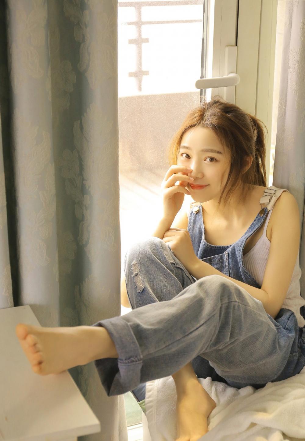 公公拿我的内衣自渎,我在这个家没有一点安全感