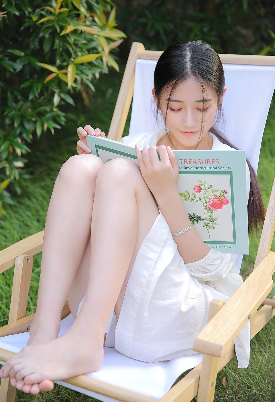 我的上司男友跟前女友订婚了