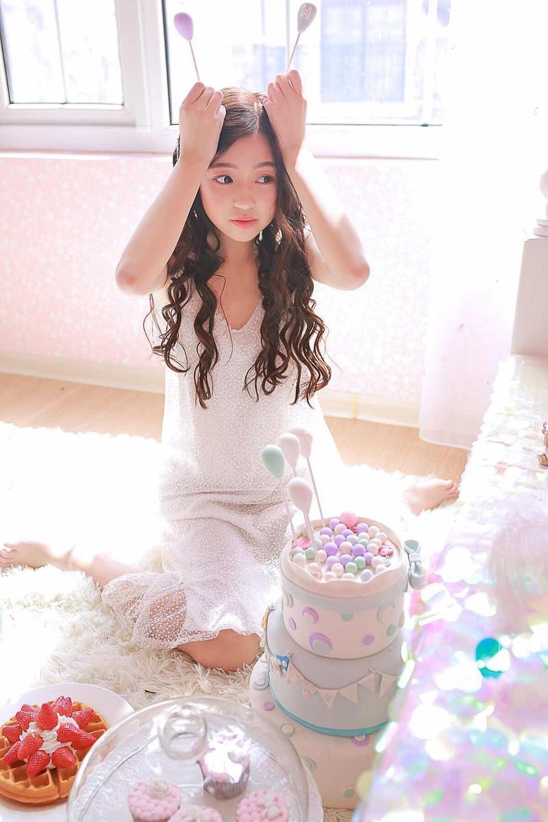 裸婚后 女友为满足自己公开出轨