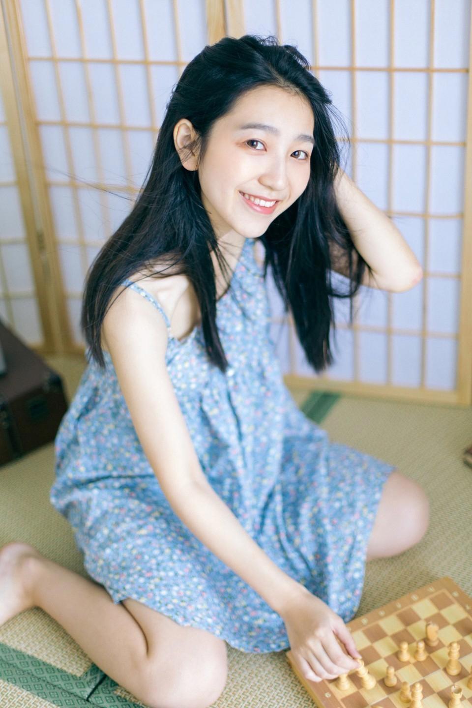 老婆参加同学聚会一夜未归，好友圈看见一张照片，犹如五雷轰顶